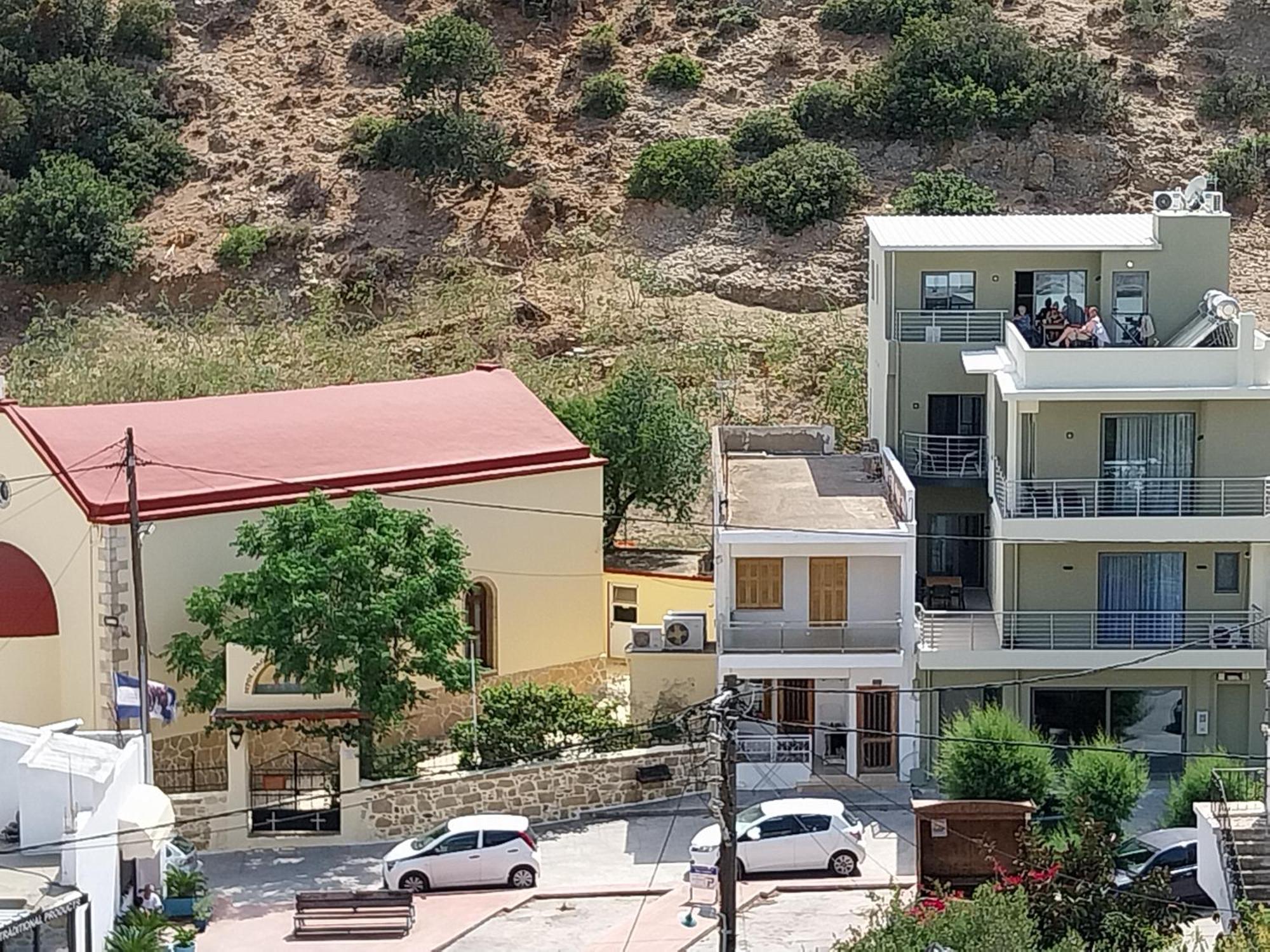 Patric.Ko Aparthotel Agia Galini  Room photo
