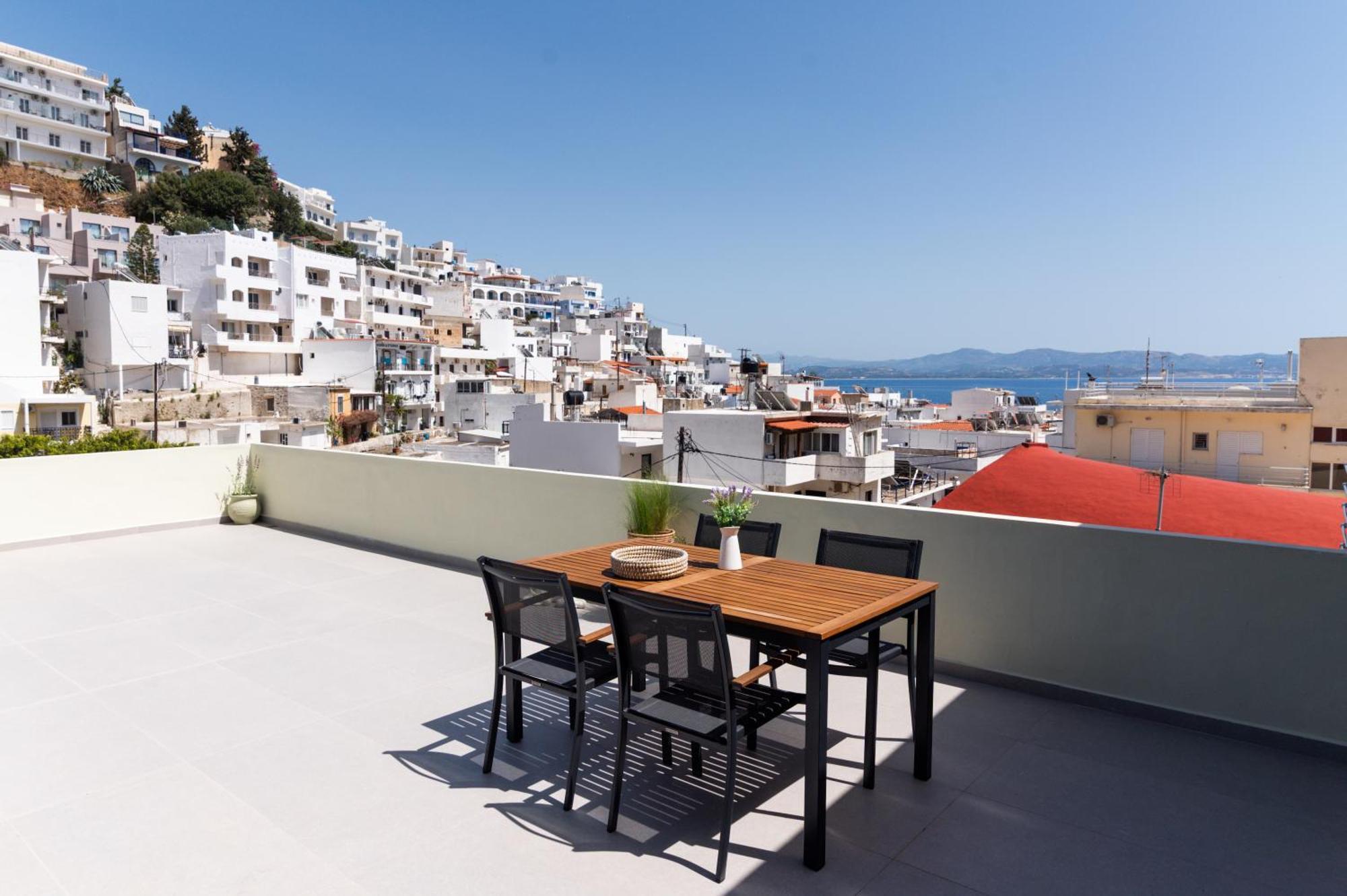Patric.Ko Aparthotel Agia Galini  Exterior photo